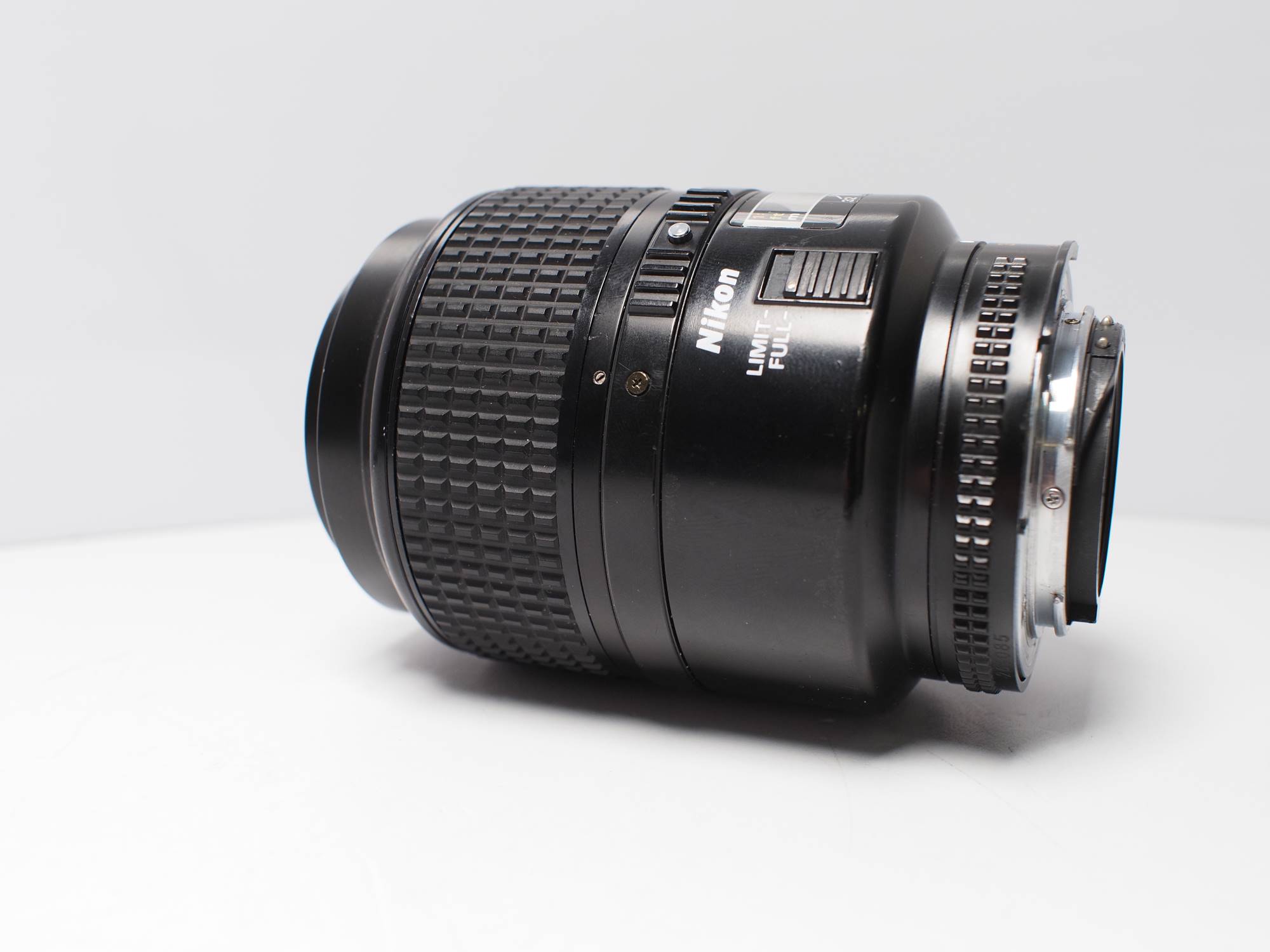 Obiettivo Nikon AF Micro NIKKOR 105 Mm F/2.8 - Tele Fisso Macro, Usato In Buone Condizioni, Made In Japan